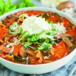 Creamy Spinach and Mushroom Lasagna Soup