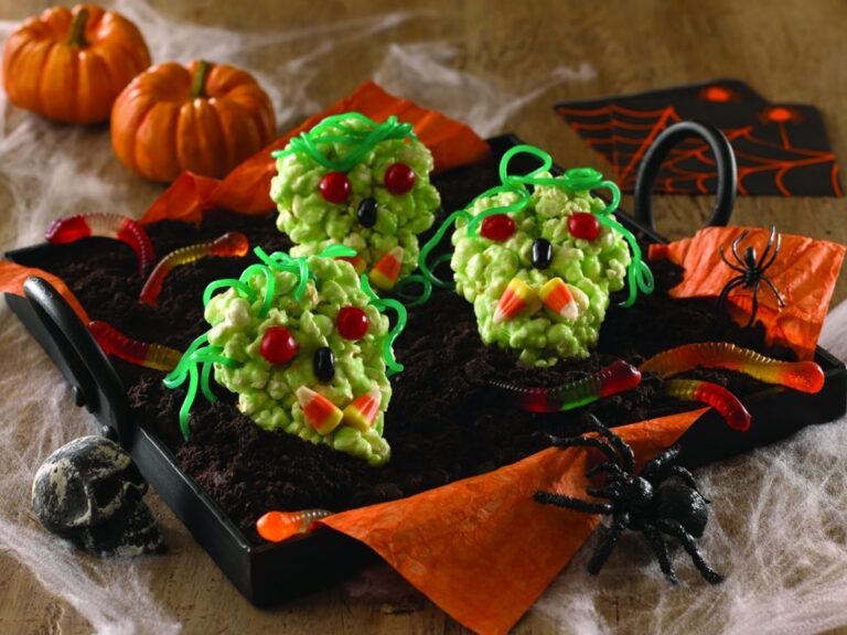 Halloween Treats that Delightfully Frighten