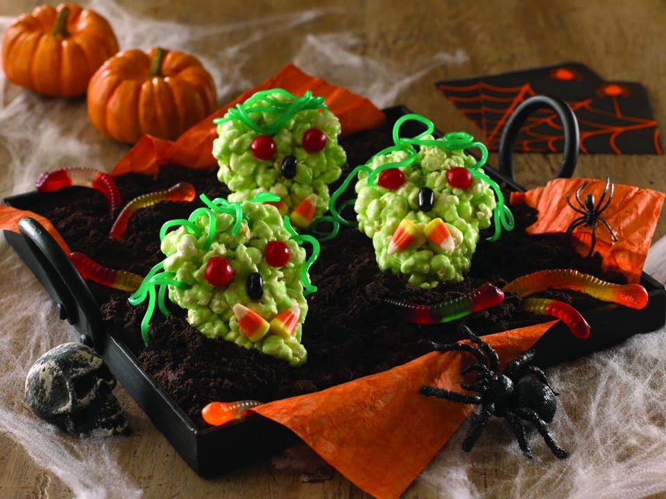Halloween Treats that Delightfully Frighten
