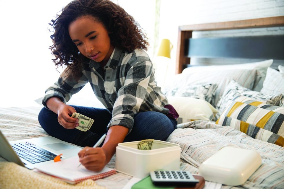 6 Essential Financial Planning Steps for Teens