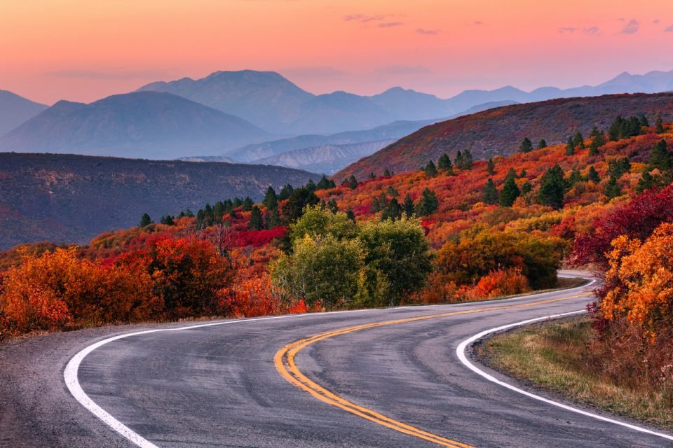 Affordable Fall Getaway: 5 Tips for Families
