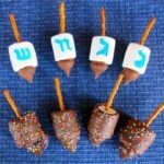 Quick and Simple Marshmallow Dreidels